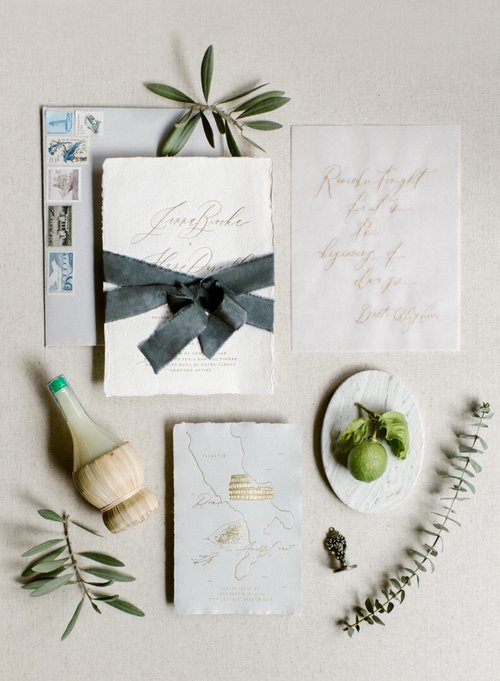 Elegant Black and White Affair // Italy