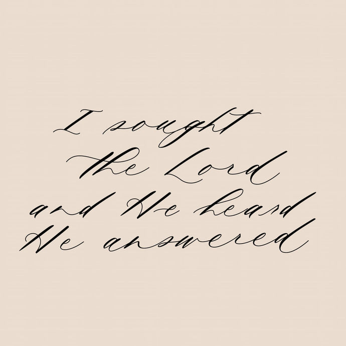 FALL in love with our new wax seals 🍂 ✨