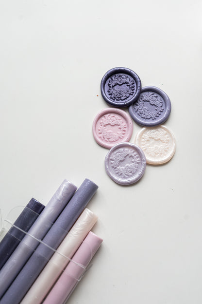 Wisteria Blooms Sealing Wax (Box of 5 Sticks)