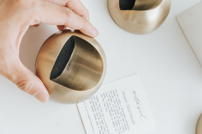 Modern calligraphy brass tilted inkwell for dip pen ink control, ergonomic ink holder for lettering