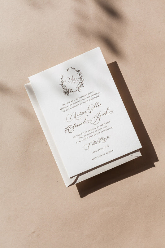 Heirloom 2-Piece Suite